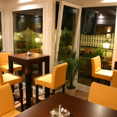 Eden-hotel فندق 4*