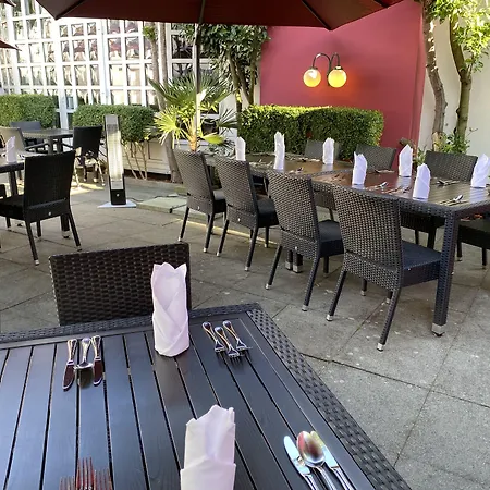 Eden-hotel فندق 4*